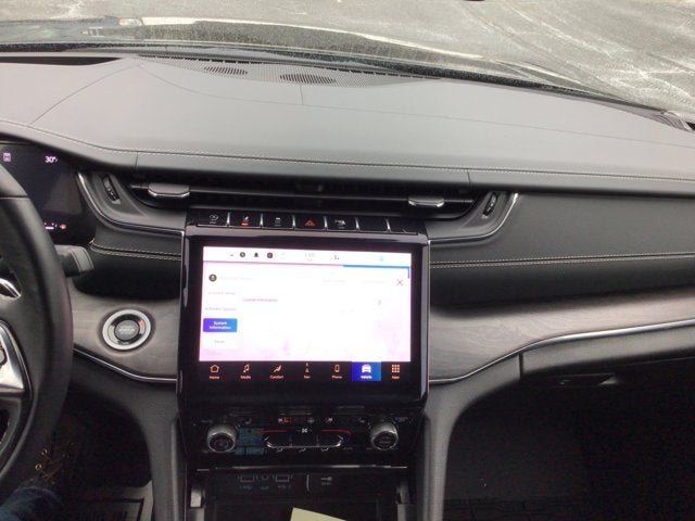 2023 Jeep Grand Cherokee Overland