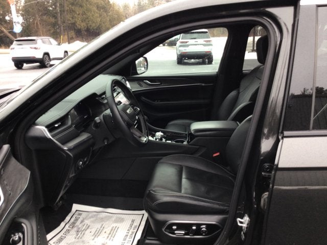 2023 Jeep Grand Cherokee Overland