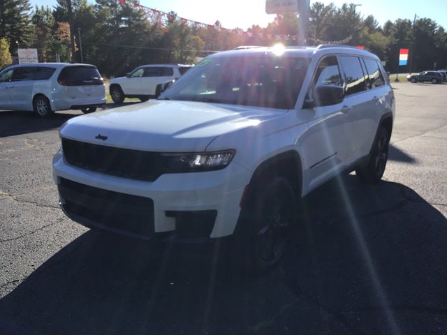 2023 Jeep Grand Cherokee L Altitude