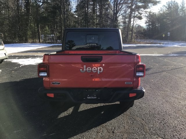 2023 Jeep Gladiator Overland