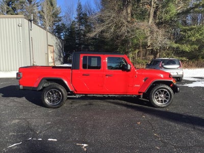 2023 Jeep Gladiator Overland