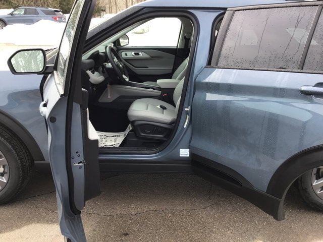 2026 Ford Explorer Active w 100A Pkg