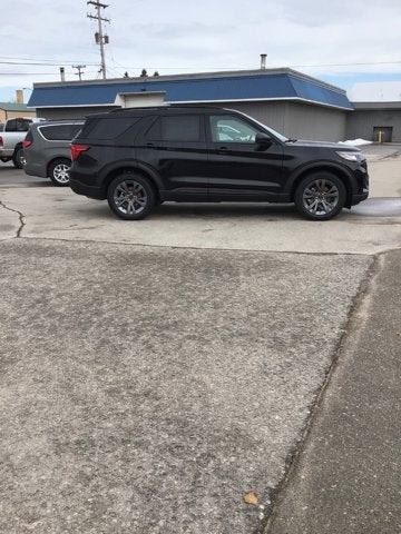 2026 Ford Explorer Active w 100A Pkg
