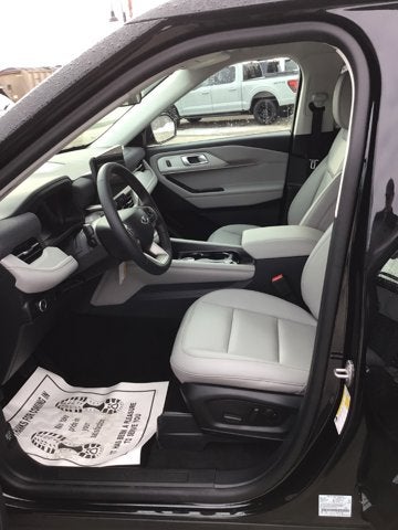 2026 Ford Explorer Active w 100A Pkg