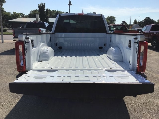 2025 Ford Super Duty F-350 SRW XLT