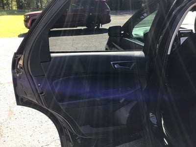 2022 Ford Edge SE