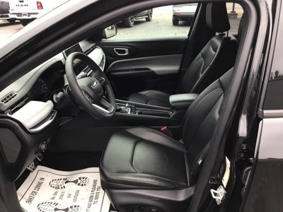 2024 Jeep Compass Latitude Lux