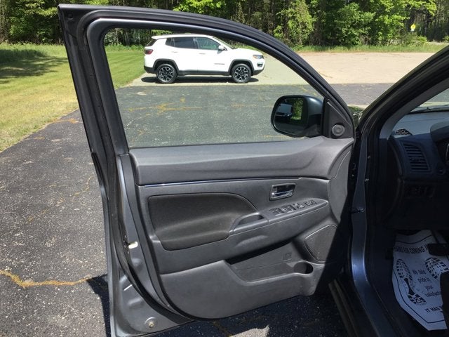 2022 Mitsubishi Outlander Sport SE