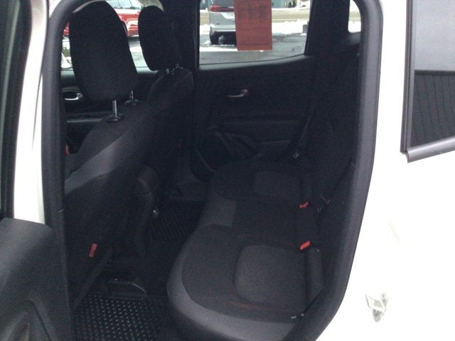 2023 Jeep Renegade Trailhawk