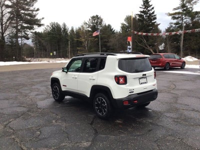 2023 Jeep Renegade Trailhawk