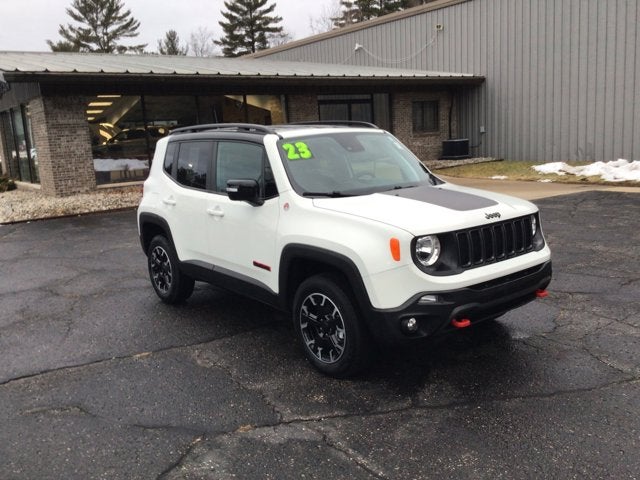 2023 Jeep Renegade Trailhawk