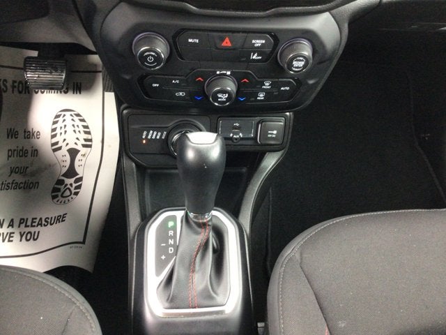 2023 Jeep Renegade Trailhawk