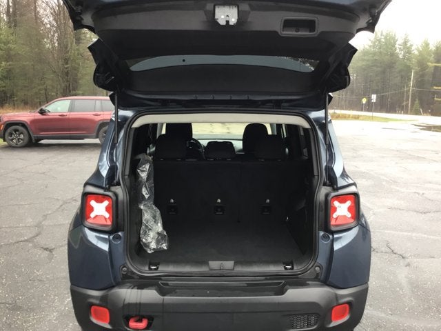 2023 Jeep Renegade Trailhawk
