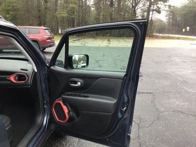 2023 Jeep Renegade Trailhawk
