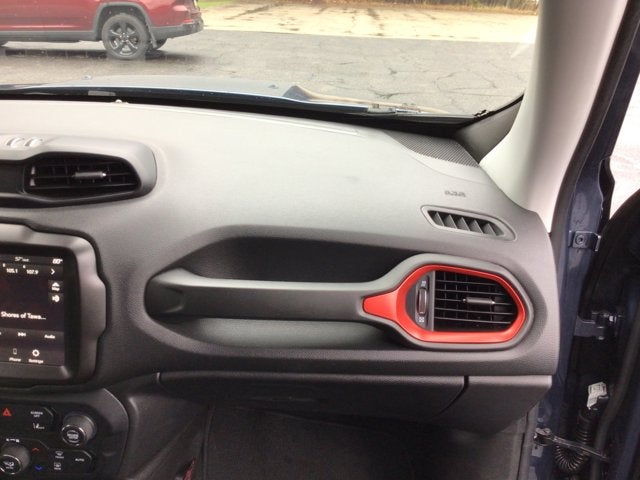 2023 Jeep Renegade Trailhawk