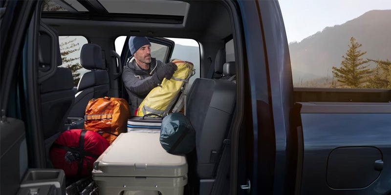 2024 Ford F-150 luggage placed img